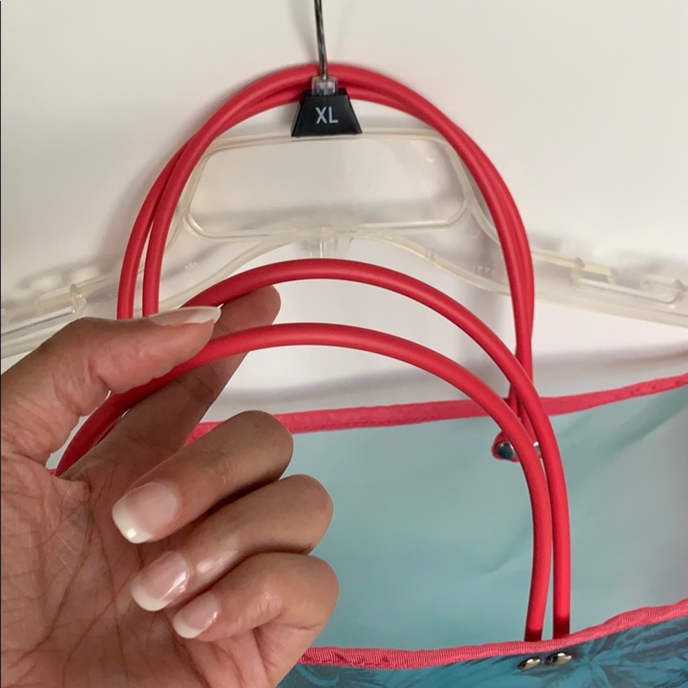 Benefit Hello Gorgeous Mesh Tote Bag. @infinitelyposh - Picture 4 of 5